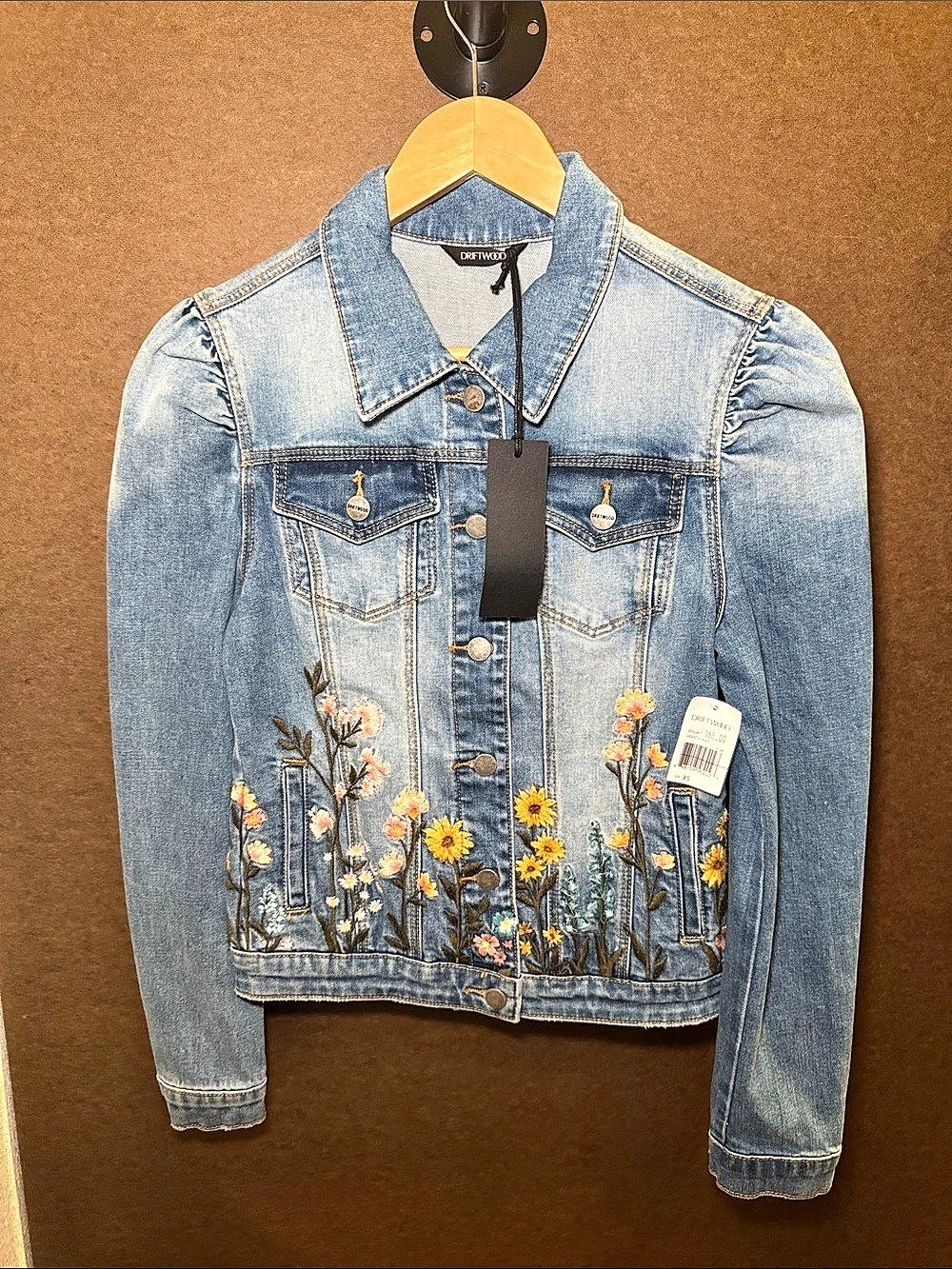 Driftwood Floral Embroidered Denim Jacket in Blue XS NWT